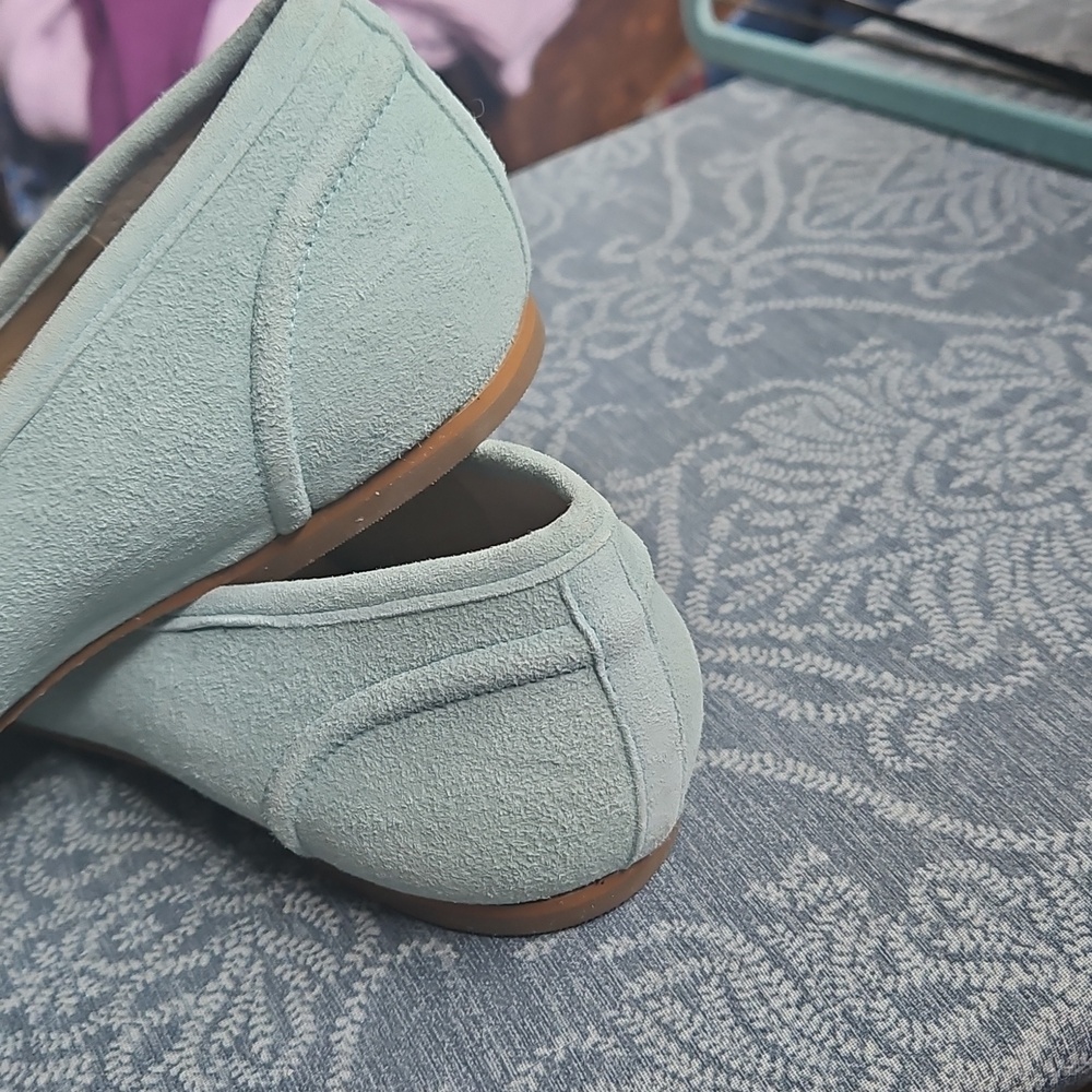Beautiful Pale Aqua Suede Flats - Picture 3 of 4